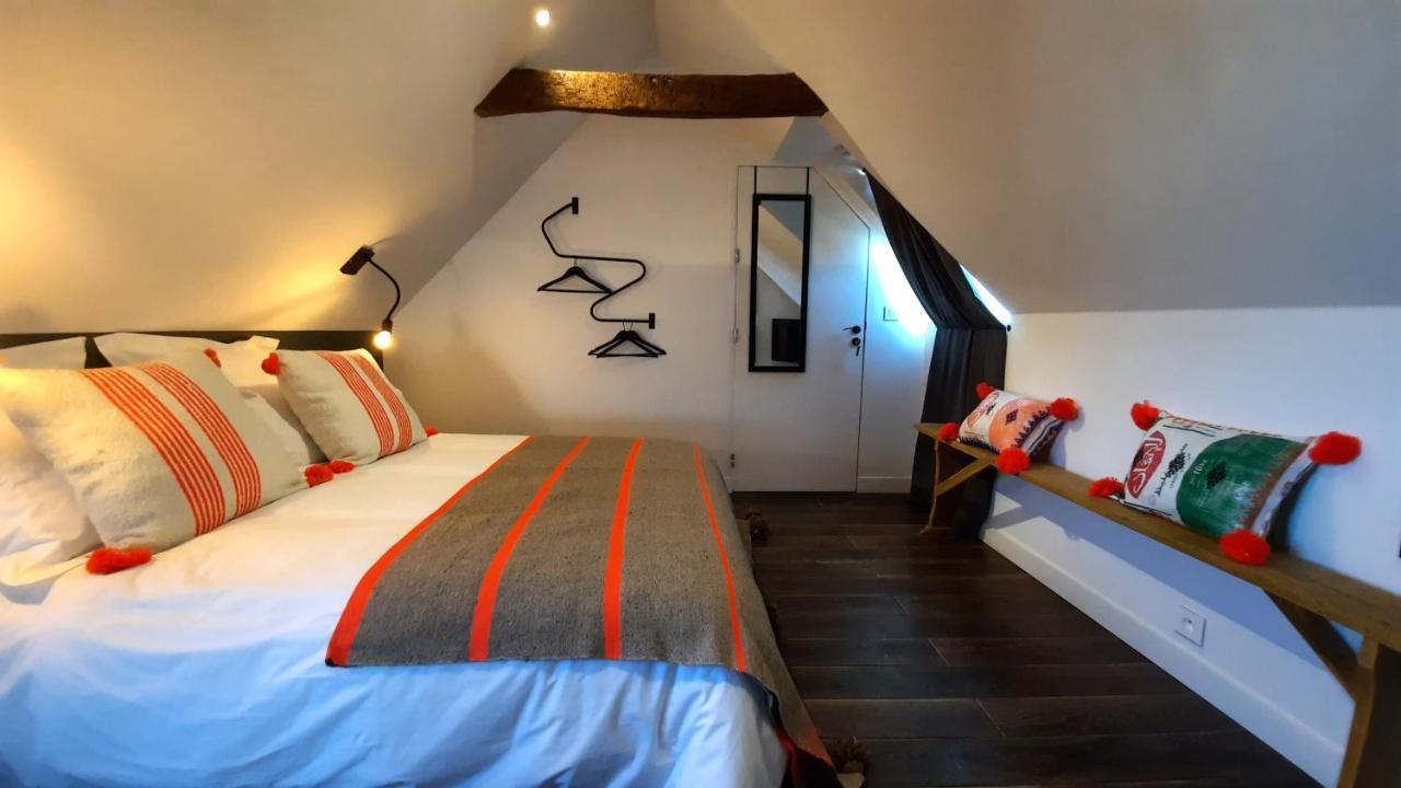 La Petite Valise Hotel Ploudalmezeau Bagian luar foto