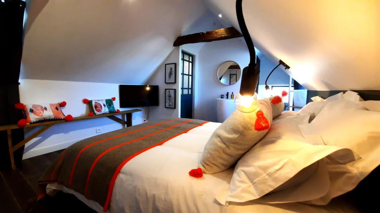 La Petite Valise Hotel Ploudalmezeau Bagian luar foto