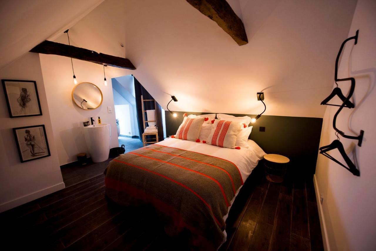 La Petite Valise Hotel Ploudalmezeau Bagian luar foto