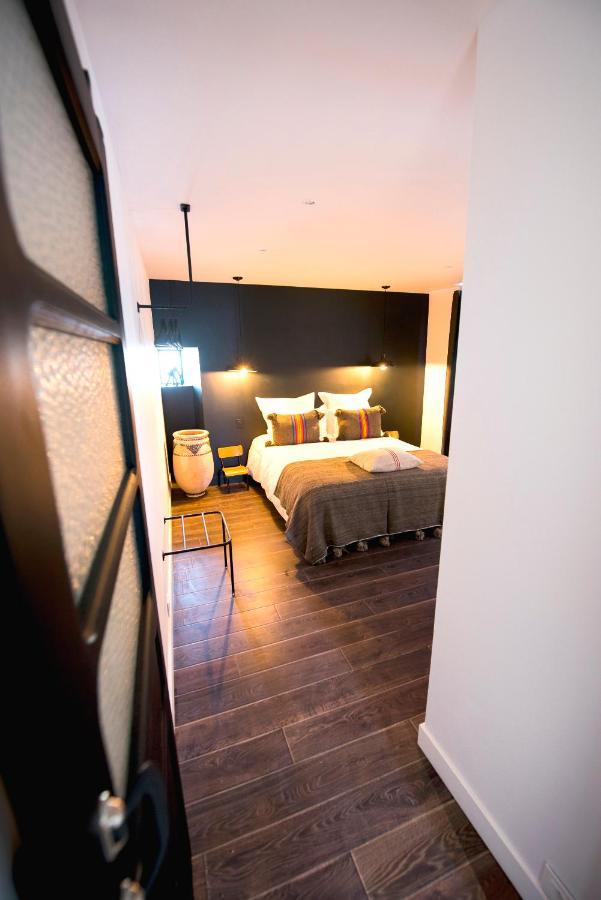 La Petite Valise Hotel Ploudalmezeau Bagian luar foto