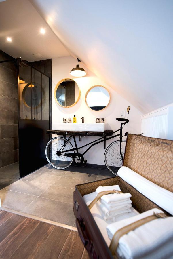 La Petite Valise Hotel Ploudalmezeau Bagian luar foto